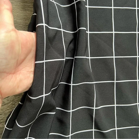 Retrolicious London Calling Dress Black and White Grid Print Dress size Large - Picture 7 of 10